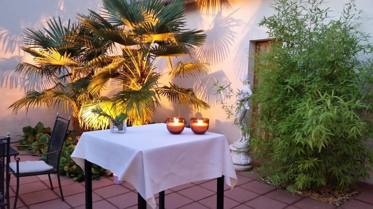 Hotel Saint-Hubert Hambach Экстерьер фото